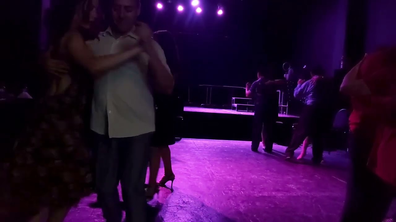 Y todavía te quiero💕 Héctor Varela con Rodolfo Lesica🇦🇷TDJ Franco Nieva🎧 Ushuaia=YUYO BRUJO 22/04/23