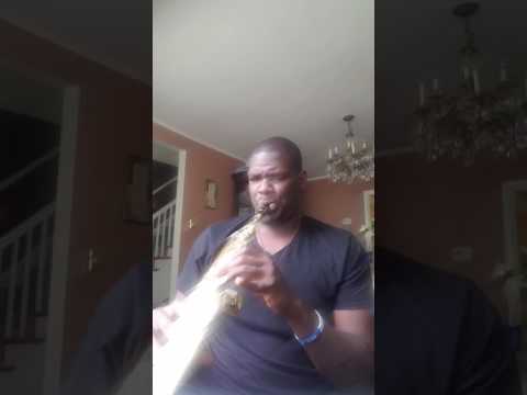 Childish gambino -redbone on soprano sax