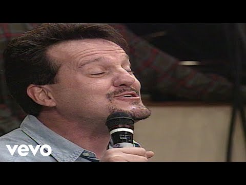 Bill & Gloria Gaither - Over the Moon [Live] ft. Mark Lowry