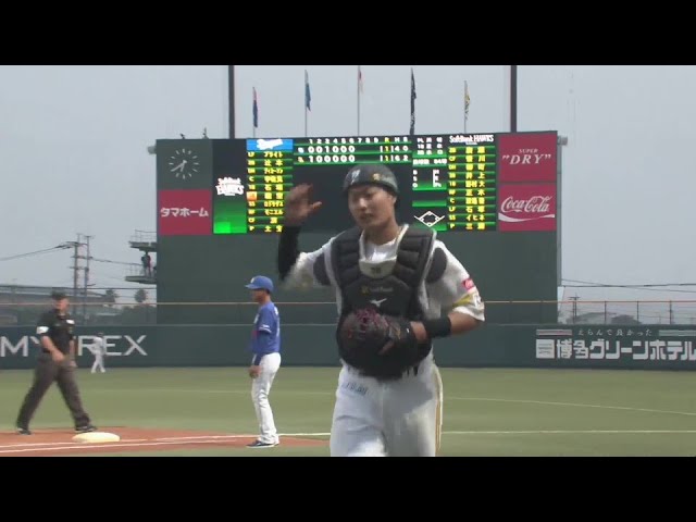【ファーム】ナイスカバー!! ホークス・渡邉陸 素早い送球でランナーをアウトにする!! 2024年5月22日 福岡ソフトバンクホークス 対 中日ドラゴンズ