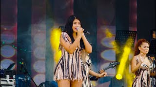 Tú Por Tu Camino Lyrics English Translation