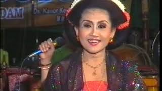 Download lagu WANTIKA & YAHYA: WARU DOYONG - WOLU WOLU mp3