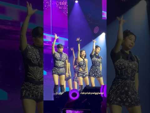 Twice I Can’t Stop Me (1/3) - London O2 (Full video in comment/channel) #twice #twicefancam