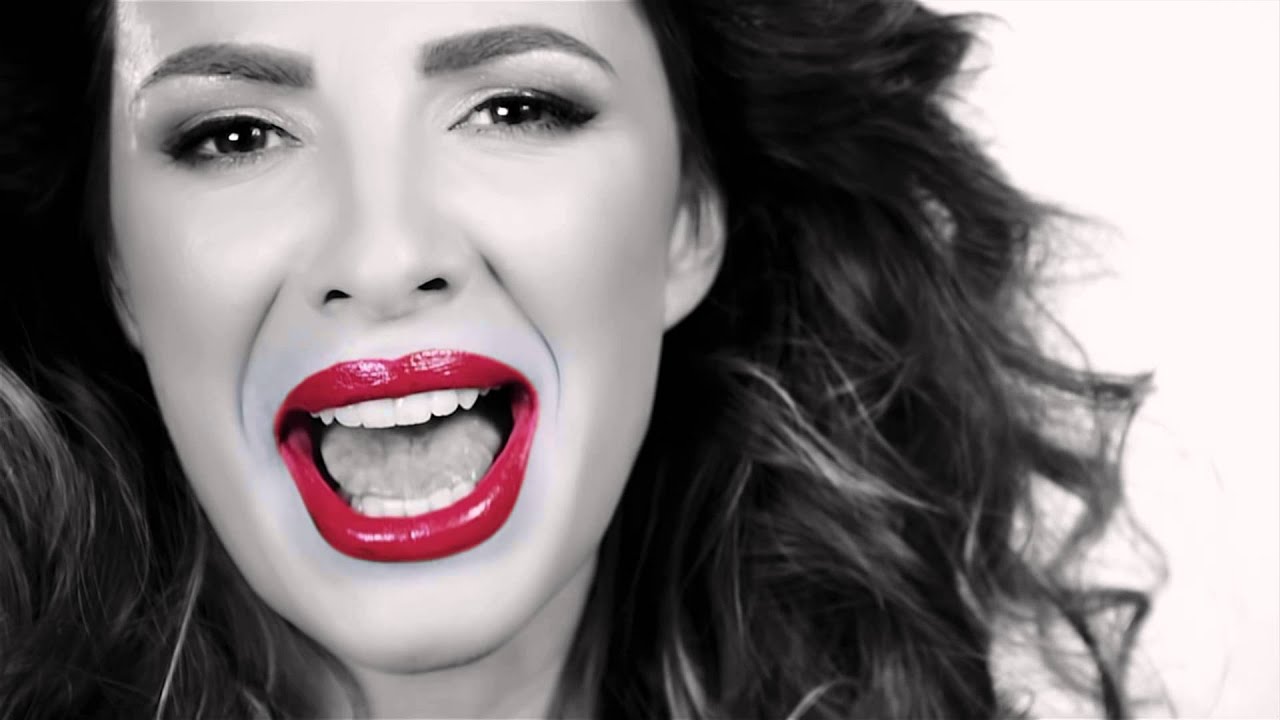 Marina Tadić - Zaboravi (official artwork)