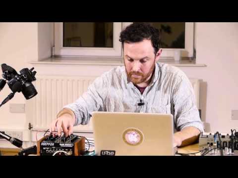 How to create a bassline with the Doepfer Dark Energy II - with John Watson