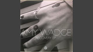 Musik-Video-Miniaturansicht zu Moon and Back (For Sam and Jeremy) Songtext von Amy Wadge