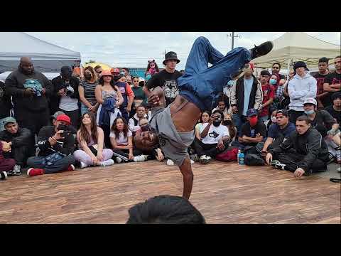 CYPHERS// AT THE HIP HOP VINTAGE FLEA MARKET// HOUSTON TEXAS