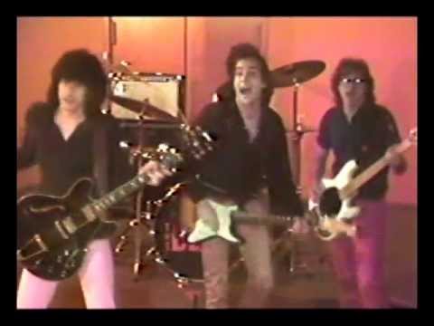 Videowest - The Beat: "Don't Wait Up"