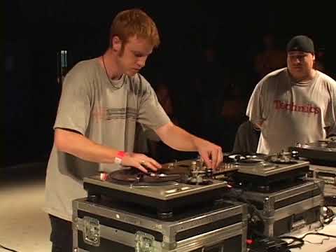 SCRIBBLE JAM 2001 DJ Battles (Skratch Bastid Vs Spryte One)