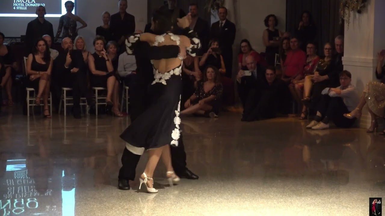 Nora Witanowsky  e Juan Carlos Martinez - La Bruja - Juan D'Arienzo y Mario Bustos - 31.12.2024  1.2