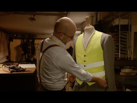 ⁣Tailor made safety vest