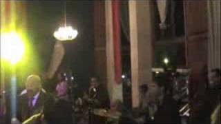 OSCAR D LEON... en vivo. &quot;que bueno baila usted&quot; Caracas.