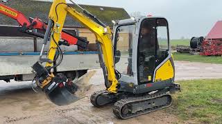 Wacker Neuson ET20 mini excavator | Image 4 - Machineryline
