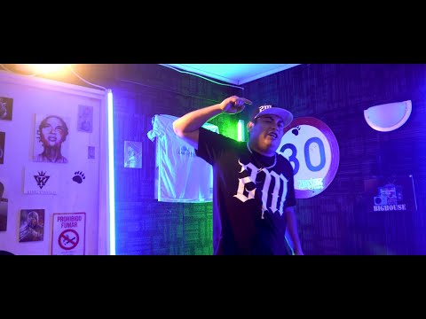 Cuando llora mi guitarra - Roberto Sanchez [BigMartinFilms.] Audio Directo