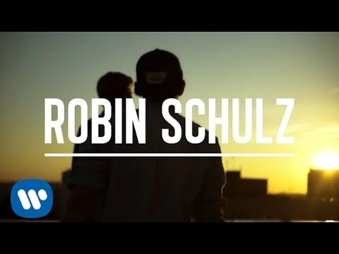 Video thumbnail for Sun Goes Down (ManiezzL Remix)