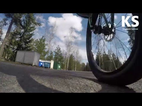 Petteri Hoikkala keulii