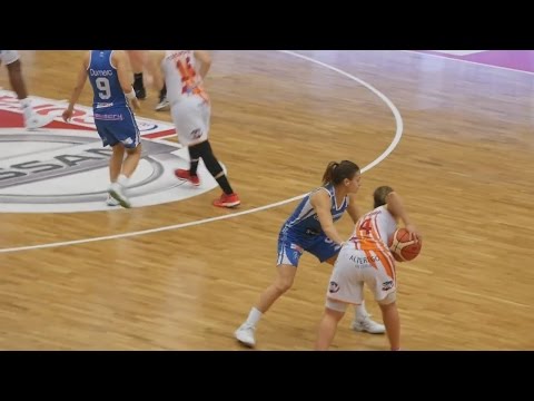 La qualité du basket de CHARLEVILLE emmené par Amel BOUDERRA face à BASKET LANDES