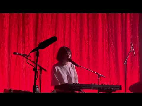 MEAU - Vrouwen Onder Ons (Unreleased, liive @ De Roma op 31 oktober 2022)