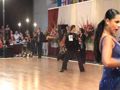 Sofroni Malin & Acatrinei Alexandra - semi-final World Junior 2 latin 2012 - cha cha cha .mpg