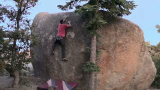 Video thumbnail of Cilley’s Problem, V4. South Ridge