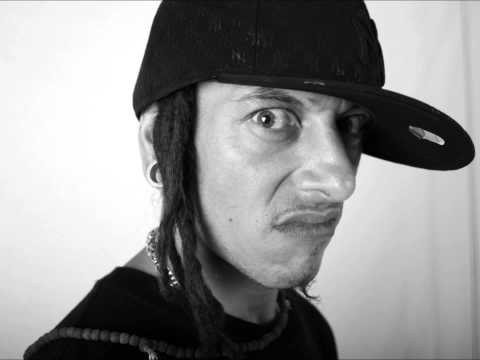 Fear-Lyr1cal,Prod.-Lyr1cal,Photography-Dashi.wmv