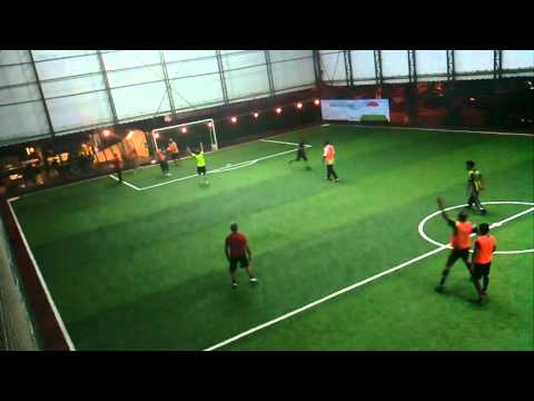 VIP Halısaha 08.10.2015 21:00 - akillisaha.com