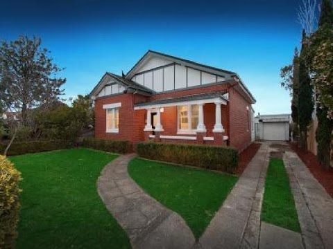For Rent 37 Eleebana Avenue Hughesdale Vic 3166 - English