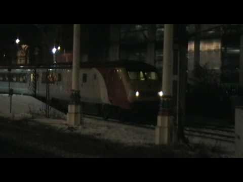 82126/90045 departing Preston 23/12/10