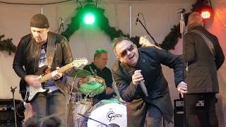 'U2 By In The Name Of' sluit de OMARM-Kerst-actie af