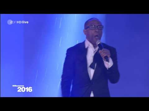 Lay Zee aka Mr. President - Medley - Neujahr 2016 am Brandenburger Tor (Willkommen 2016)