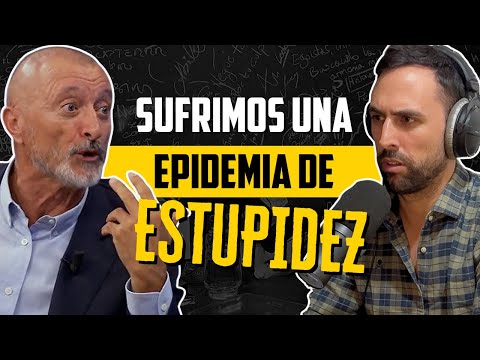 Arturo Pérez-Reverte - Tiene Salvación el Ser Humano? | Lo Que Tú Digas 260