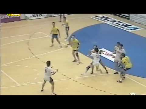 Vaselina de Rodrigo Reñones en Irún. PlayOff-F4 Liga ASOBAL 1993/94 Bidasoa-Teka.