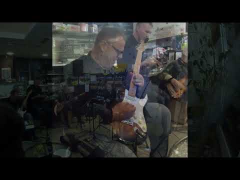 ZEMĚMÚZY - Café Stories - Yennefer