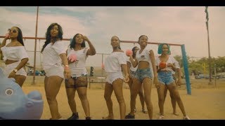 Busy Signal - T-Shirt Weather (Official Music Video) Busy Signal - T-Shirt Weather (Official Music Video)