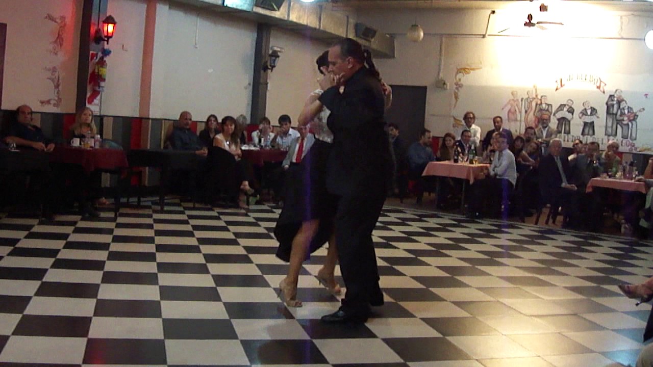 Sin Rumbo, baila Pancho Martinez Rey y   Anabella Brogioli 3-3