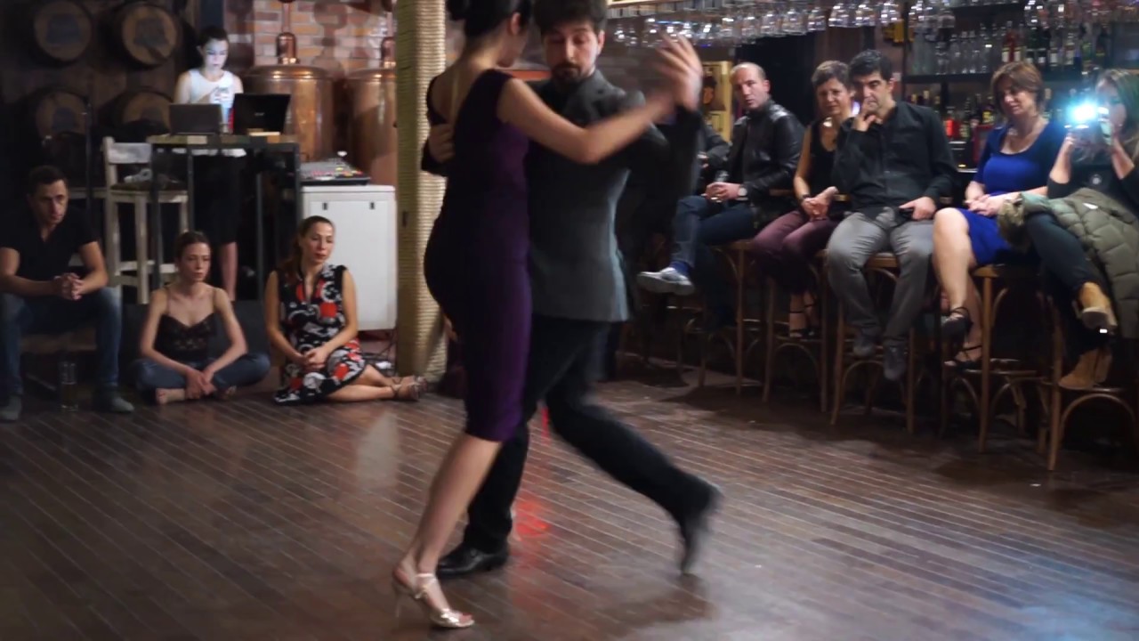 Serdar Ömer & Ceren Öztunç - Corazón no le hagas caso by Miguel Caló