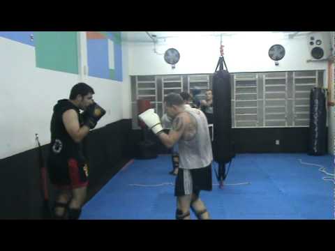 Kru Neto Muay Thai - Sportfit