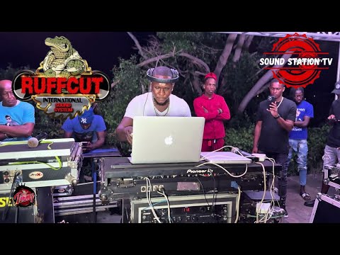 RUFFCUT SOUND| UNRULY OJ| EARLY DUBPLATE JUGGLING ALONGSIDE BASS ODYSSEY, NATURAL VIBES & D9 SOUND 
