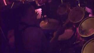 Alacranes Musical -ESPERANDO POR TI-.flv