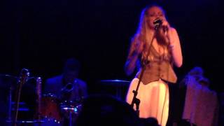 Catey Shaw - Brooklyn Girls and Human Contact (Snippets) - Live in Chicago