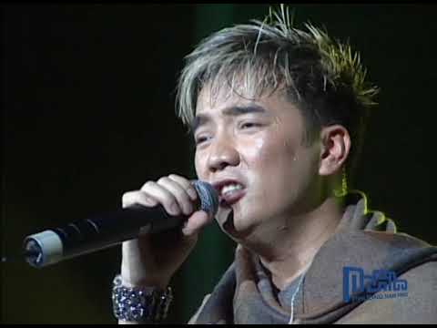 Thể hiện bởi Đàm Vĩnh Hưng
