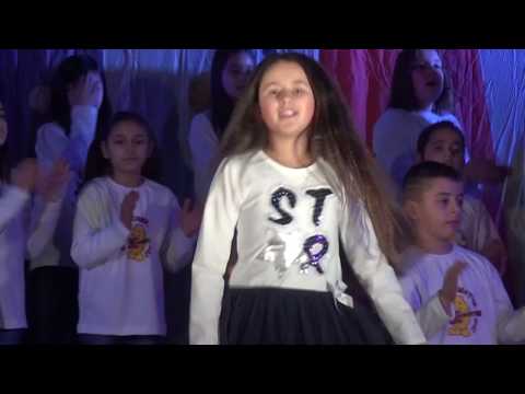 ДИСКО - Анамарија Ивановска и Меланија Китановска