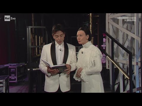 'Carla Fracci' ha lo stesso segno della Scala - Virginia Raffaele - Facciamo che io ero 31/05/2017