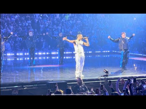 Rauw Alejandro QUÉ RICO CHINGAMOS Live Brooklyn New York Saturno World Tour 2023