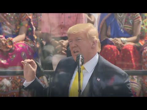 Namaste Trump: Trump rallies massive crowd in in India