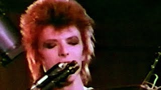 David Bowie - Queen Bitch - live 1972 (rare footage / 2018 edit)