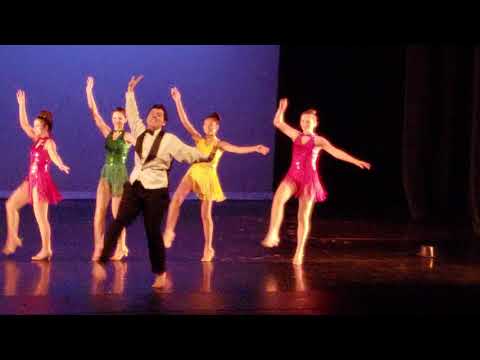 2018.12.17 - Jordan Dances