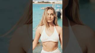 Made with AI ? Check out our latest pics to see the full original outfit