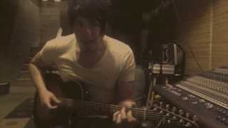 Suit &amp; Tie (acoustic cover) Caleb Lovely