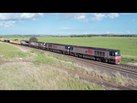 SCT 7MP9 With Boxcars, Containers & QUBE Steel Wagons (8/10/2022) - PoathTV Australian Trains